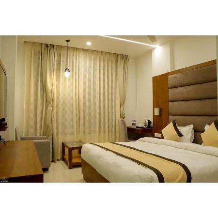 Chhatarpur Hotel Prime Residency المظهر الخارجي الصورة